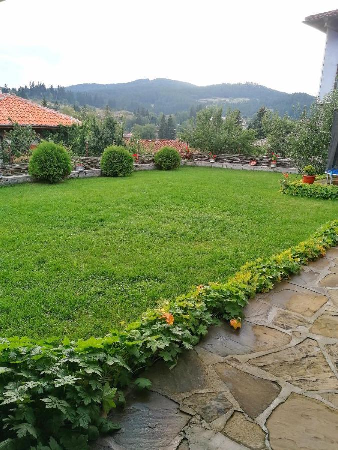Радкината Къща Hotel Koprivshtitsa Exterior photo
