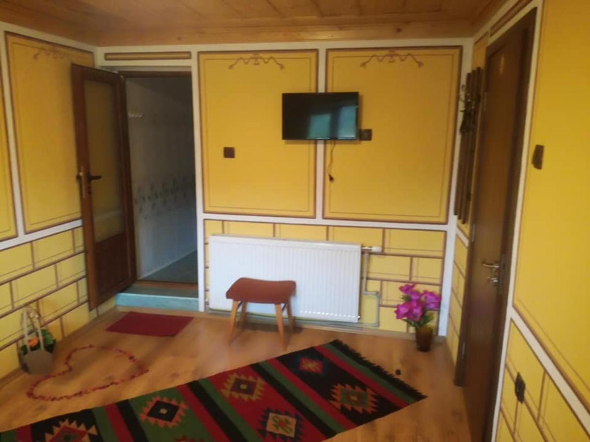 Радкината Къща Hotel Koprivshtitsa Exterior photo