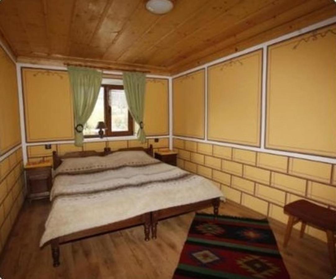 Радкината Къща Hotel Koprivshtitsa Exterior photo