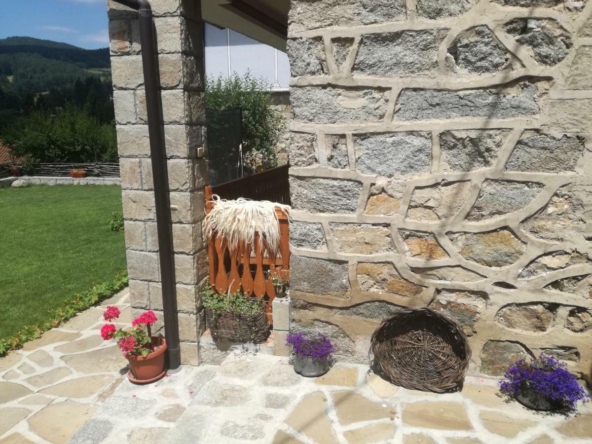 Радкината Къща Hotel Koprivshtitsa Exterior photo